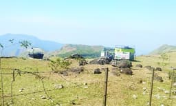 വാഗമണില്‍ ദേവസ്വം വക ഭൂമിയും റിയല്‍ എസ്‌റ്റേറ്റ് മാഫിയ കയ്യേറി ; ഉണ്ടായിരുന്ന 300 ഏക്കര്‍ വ്യാജരേഖയുണ്ടാക്കി മുറിച്ചു വിറ്റു ; 50 സര്‍വേ നമ്പരുകളിലാക്കി തട്ടിപ്പ് നടത്തി 