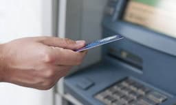 നൂറിന് പകരം അഞ്ഞൂറ് നല്‍കി എടിഎം ; കാരണം പണം നിക്ഷേപിച്ചപ്പോള്‍ ഏജന്‍സിക്ക് പറ്റിയ പിഴവ് 