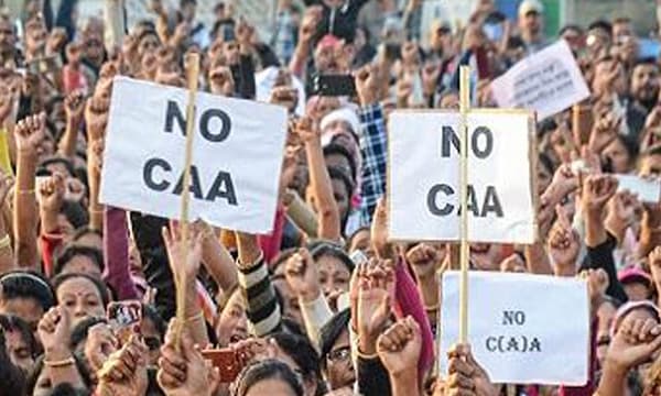  ''രണ്ടു ചോദ്യങ്ങള്‍ക്ക് മറുപടി നല്‍കേണ്ട'' 1 ജനനത്തീയതി  2 മാതാപിതാക്കളുടെ ജനനസ്ഥലം; ചോദിച്ചാലും പറയേണ്ടെന്ന് ജനത്തെ അറിയിക്കും