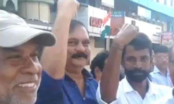 മനുഷ്യ മഹാശൃംഖലയില്‍ പങ്കെടുത്തു; ബേപ്പൂര്‍ മണ്ഡലം വൈസ് പ്രസിഡന്റ് കെ എം ബഷീറിനെ സസ്‌പെന്‍ഡ് ചെയ്ത് മുസ്ലീം ലീഗ്