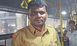 സിവില്‍ സര്‍വീസ് മെയിന്‍സ് നേടി ബസ് കണ്ക്ടര്‍ 