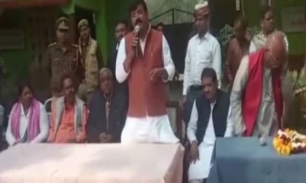 മന്ത്രിമാര്‍ വിദ്യാസമ്പന്നരാകേണ്ട ആവശ്യമില്ല, ഉന്നത വിദ്യാഭ്യാസമുള്ളവര്‍ തെറ്റായ ധാരണ സൃഷ്ടിക്കുന്നു: യുപി മന്ത്രി 