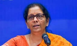 പിപിപി മാതൃകയില്‍ അഞ്ച് സ്മാര്‍ട്ട് സിറ്റികള്‍ ; ഇലക്‌ട്രോണിക്‌സ് മേഖലയ്ക്കും മൊബൈല്‍ നിര്‍മ്മാണത്തിനും പ്രത്യേക പരിഗണന