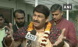 എന്റെ ആറാം ഇന്ദ്രിയം പറയുന്നത് 50 ല്‍ അധികം സീറ്റ് നേടി ബിജെപി വിജയിക്കുമെന്നാണ് ; മനോജ് തിവാരി 