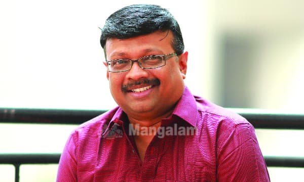 യാത്രയുടെ കാമുകന്‍