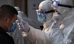 കൊറോണയില്‍ മരണം 1000 കടന്നു, രോഗബാധിതര്‍ 42,000 പേര്‍ ; ചൈനീസ് പ്രസിഡന്റിനും ആരോഗ്യ പരിശോധനകള്‍ നടത്തി