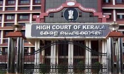 കോതമംഗലം പള്ളിക്കേസില്‍ സര്‍ക്കാരിന്റെ റിവ്യൂ ഹര്‍ജി തള്ളി ഹൈക്കോടതി