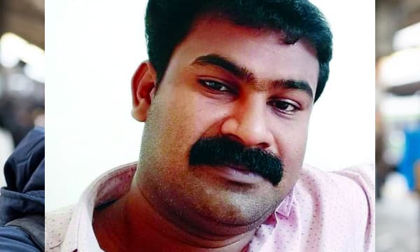 സഹകരണബാങ്കിലെ ജോലിക്കായി നേതാക്കള്ക്ക് കോഴ നല്കിയത് ഏഴുലക്ഷം ; പണം നല്കിയത് വീടും വസ്തുവും പണയപ്പെടുത്തി ; ജപ്തി ഭീഷണി വന്നതിനെ തുടര്ന്ന് ജീവനക്കാരന് ജീവനൊടുക്കി