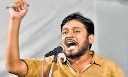 പൗരത്വ നിയമഭേദഗതി പ്രതിഷേധം ; കനയ്യ കുമറിന് നേരെ വീണ്ടും കല്ലേറ് 