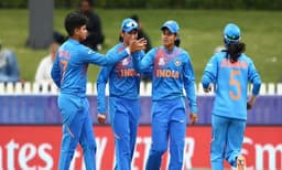 വനിതാ ട്വന്റി20 ലോകകപ്പ് ഇന്ത്യ സെമിയില്‍ ; ന്യൂസിലന്റിനെ നാലു റണ്‍സിന് തകര്‍ത്തുവിട്ടു