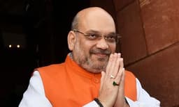 അഞ്ചു വര്‍ഷം കൊണ്ടു കൂടിയത് 2.3 കോടി വോട്ടുകള്‍ ; ബംഗാളില്‍ അടുത്തത് ബിജെപി സര്‍ക്കാര്‍; മമതയുടെ കുടുംബവാഴ്ച അവസാനിപ്പിക്കുമെന്ന് അമിത്ഷാ