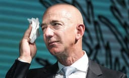 കൊറോണ ലോകത്തെ ഏറ്റവും സമ്പന്നനെയും പൊളിച്ചടുക്കുന്നു ; പ്രതിദിനം നഷ്ടം ഏഴ് ബില്യണ്‍ ഡോളര്‍ ; സമ്പത്ത് 117 ബില്യണില്‍ നിന്നും 110 ബില്യണായി കുറഞ്ഞു