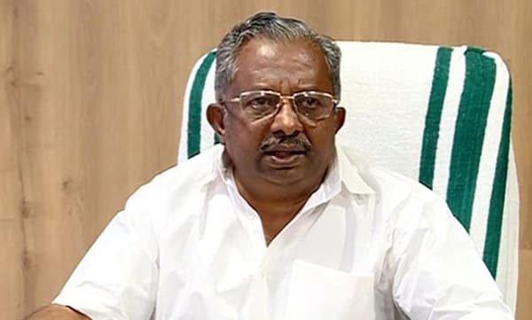 കോവിഡ് 19: വീടുകളില്‍ നിരീക്ഷണത്തിലുള്ളവര്‍ പുറത്തുപോയാല്‍ അത് ദേശവിരുദ്ധതയാകുമെന്ന് മന്ത്രി കെ രാജു