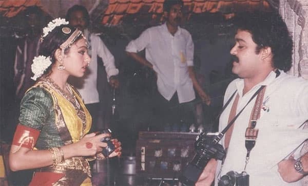 കുശലം പറഞ്ഞ് നാഗവല്ലിയും സണ്ണിയും; ഒരു അപൂർവ്വ ചിത്രം