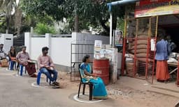 ഞായറാഴ്ചയും സൗജന്യ റേഷന്‍ വിതരണം; കടകള്‍ തുറന്ന് പ്രവര്‍ത്തിക്കും