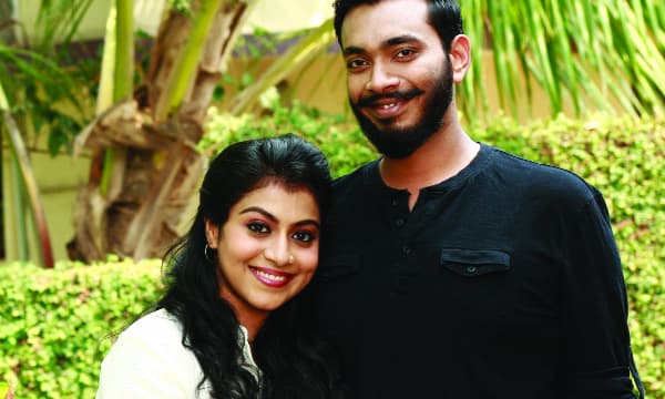 എട്ടാമത്തെ ചിത്രത്തില്‍ ജയേട്ടന്റെ നായിക, പ്രിയതമന്‍ നല്‍കിയ സമ്മാനം
