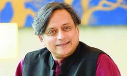 തിരുവനന്തപുരത്ത് ഇന്ന് ലഭിച്ച 142 പരിശോധന ഫലങ്ങളും നെഗറ്റീവ് ; ശശി തരൂരിന്റെ ഫണ്ട് ഉപയോഗിച്ച് വാങ്ങിച്ച ആയിരം റാപ്പിഡ് ടെസ്റ്റ് കിറ്റുകൾ കൂടി ലഭിച്ചു