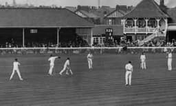 മുന്‍ ദക്ഷിണാഫ്രിക്കന്‍ ക്രിക്കറ്റര്‍ ജോണ്‍ ഹാര്‍കോര്‍ട്ട് ഡുപ്രീസ് അന്തരിച്ചു