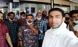 ദുഃഖവെള്ളിയാഴ്ച രക്തദാനം നടത്തി യുവജന കൂട്ടായ്മ; 100 കുടുംബങ്ങളിലേക്ക് 2000 രൂപ വീതം സഹായമെത്തിച്ച് കടവന്ത്ര സെന്റ് ജോസഫ് ഇടവക