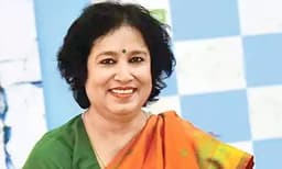 'അന്നു ഞാന്‍ ഡോക്ടറായിരുന്നല്ലോ'; കോളറക്കാലത്തെ അനുഭവം പങ്കുവച്ച് തസ്ലിമ നസ്രീന്‍