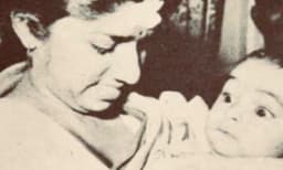 'ദു:ഖം താങ്ങാനാവുന്നില്ല'; കുഞ്ഞു ഋഷിയെ കൈകളിലേന്തിയ ചിത്രം പങ്കുവച്ച്‌ ലതാ മങ്കേഷ്കര്‍