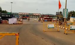 മറ്റ് സംസ്ഥാനങ്ങളില്‍ നിന്ന് നാട്ടിലേക്ക് മടങ്ങുന്ന മലയാളികള്‍ക്ക് യാത്രാ പാസ് നല്‍കിത്തുടങ്ങി