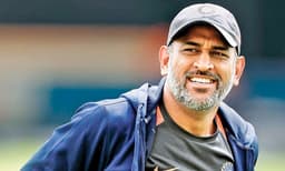 എനിക്കും സമ്മര്‍ദ്ദമുണ്ടാവാറുണ്ട്; വെളിപ്പെടുത്തലുമായി ധോണി