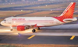 ദുബായില്‍ നിന്ന് 178 പ്രവാസികളുമായി വിമാനം കൊച്ചിയിലെത്തി