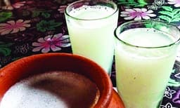 കള്ള് ഷാപ്പുകള്‍ ഇന്നുമുതല്‍ തുറക്കും ; ഇരുന്ന് മദ്യപിക്കാനോ ഭക്ഷണം കഴിക്കാനോ അനുവദിക്കില്ല ; മദ്യത്തിന്റെ കാര്യത്തില്‍ അന്തിമതീരുമാനം ഇന്ന്