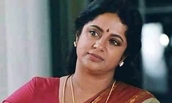 ദൈവമേ...നീ എന്തിനായിരുന്നു ഈ ജീവിതം എനിക്ക് തന്നത്? ശ്രീവിദ്യയുടെ ആത്മകഥ ഒറ്റനോട്ടത്തില്‍...