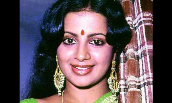 ദൈവമേ...നീ എന്തിനായിരുന്നു ഈ ജീവിതം എനിക്ക് തന്നത്? ശ്രീവിദ്യയുടെ ആത്മകഥ ഒറ്റനോട്ടത്തില്‍...
