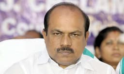 കള്ളപ്പണം വെളുപ്പിക്കല്‍ കേസ്: പരാതിക്കാരനെതിരെ ഭീഷണി; ഇബ്രാഹിം കുഞ്ഞിനെതിരെ കേസെടുക്കാന്‍ ഹൈക്കോടതി ഉത്തരവ്