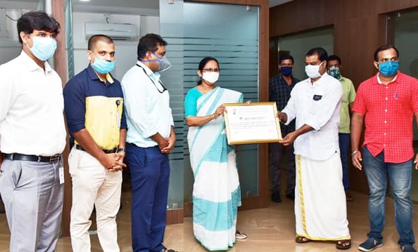 മാതൃകയായി മോഹൻലാല്‍ ആരാധകര്‍: അഭിനന്ദിച്ച് ആരോഗ്യമന്ത്രി കെ കെ ശൈലജ