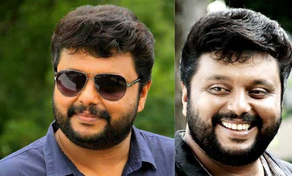 ഇനിയും ആരെങ്കിലും സിനിമ വളരെ പ്രധാനപ്പെട്ട കാര്യമായി കരുതുന്നു എങ്കില്‍ അവര്‍ വിഡ്ഢികളുടെ സ്വര്‍ഗ്ഗത്തിലാണ് ജീവിക്കുന്നത്; സംവിധായകന്‍ നിഷാദ് പറയുന്നു