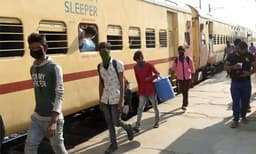  അടുത്ത 10 ദിവസത്തിനുള്ളില്‍ 2600 പ്രത്യേക ശ്രമിക് തീവണ്ടികള്‍കൂടി : റെയില്‍വെ