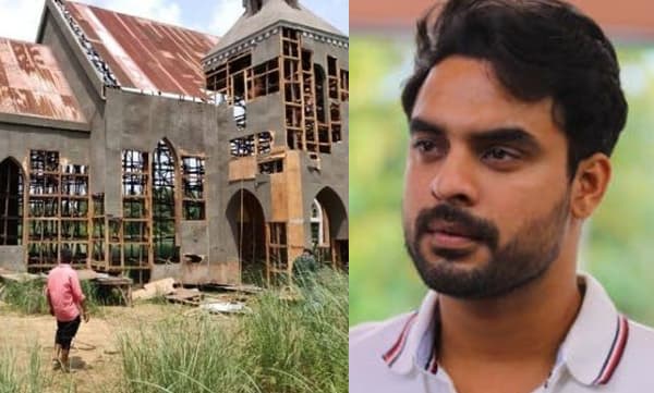 ക്ഷേത്രത്തിന് മുന്നിലെ പള്ളി; ടോവിനോയുടെ സിനിമയിലെ സെറ്റ് പൊളിച്ചത് ഹിന്ദുസംഘടന ;  പെരുമ്പാവൂര്‍ പോലീസില്‍ പരാതി നല്‍കി മണപ്പുറം മഹാശിവരാത്രി ആഘോഷസമിതി 
