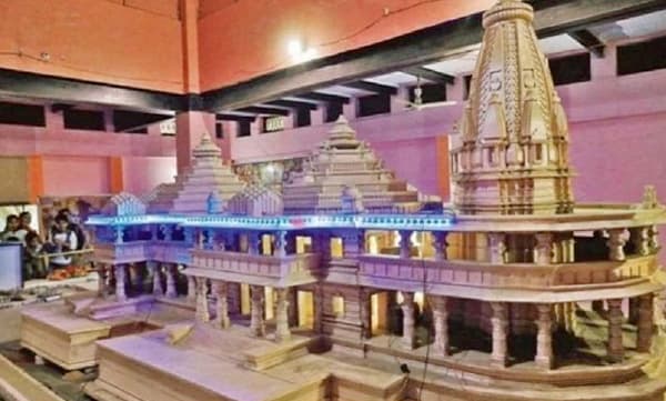 അയോധ്യയിൽ രാമക്ഷേത്ര നിർമ്മാണം ആരംഭിച്ചു