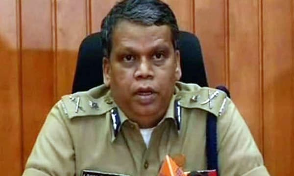 ലോക്ക്‌ഡൗണ്‍ നിയന്ത്രണങ്ങള്‍ വീണ്ടും കര്‍ശനമാക്കും , നിരീക്ഷണ ലംഘനം, അമിതയാത്ര: മിന്നല്‍ പരിശോധനയ്‌ക്ക് പോലീസ്‌