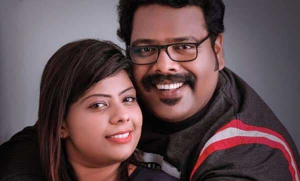 നീര്‍ക്കോലിയെ കൊണ്ടുവരുമെന്ന് നോബി, ആട്ടിന്‍സൂപ്പ് ഉണ്ടാക്കുമെന്ന് ഭാര്യ, സോഷ്യല്‍ മീഡിയയില്‍ ചിരി പടര്‍ത്തി വീഡിയോ
