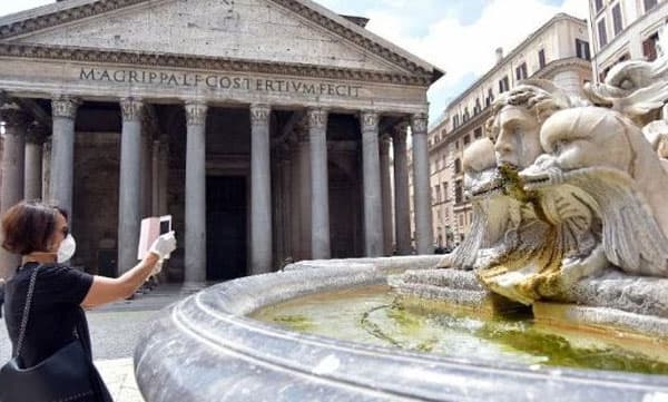 യൂറോപ്പില്‍ നിന്നുള്ള സഞ്ചാരികള്‍ക്കായി രാജ്യാതിര്‍ത്തികള്‍ തുറന്ന് ഇറ്റലി