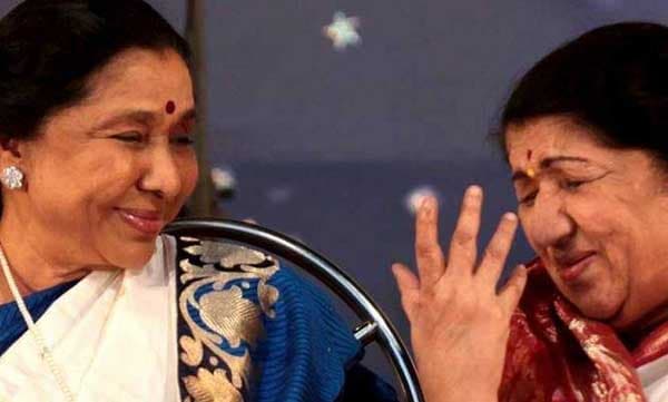 സംഗീതത്തെ കുറിച്ച് ഞങ്ങള്‍ സംസാരിക്കാറില്ല; ലതാ മങ്കേഷ്‌റെ കുറിച്ച് ആശാ ഭോസ്‌ലെ