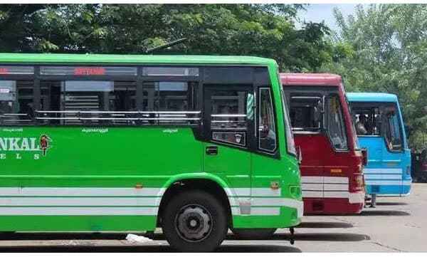 ബസ് ചാര്‍ജ് വര്‍ദ്ധനവ് പിന്‍വലിച്ചത് ഹൈക്കോടതി സ്‌റ്റേ ചെയ്തു; ഇനി കൂടിയ നിരക്ക് ഈടാക്കാം