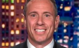 ഭാര്യയുടെ ഇന്‍സ്റ്റഗ്രാം യോഗാ ക്ലാസ് വീഡിയോയില്‍ നഗ്നായി പെട്ട്പോയി ടിവി അവതാരകന്‍