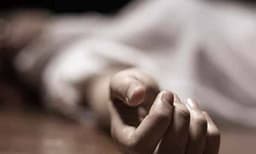 Unable to find income in lockdown; 25-year-old auto driver kills himself