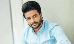 'വളര്‍ന്നു വരുന്ന അഭിനേതാക്കളെ മുളയിലെ നുള്ളുന്ന ഗൂഢസംഘം' പരാമര്‍ശം; നീരജ് മാധവിനെതിരേ സിദ്ധു പനയ്ക്കല്‍


