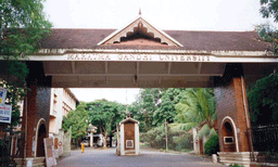 കോളജുകളില്‍ ഓണേഴ്‌സ് ബിരുദം വേണം; വിദഗ്ധ സമിതിയുടെ ശുപാര്‍ശ