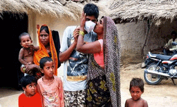 മകന്റെ നിരപരാധിത്വം തിരിച്ചറിഞ്ഞ് രക്ഷിച്ച കേരള പോലീസിന് നന്ദി പറഞ്ഞ് അജയ് ബാബുവിന്റെ കുടുംബം 
