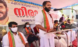 സംസ്ഥാന സര്‍ക്കാരിന്റെ യുവജന വഞ്ചനയ്‌ക്കെതിരെ പി.എസ്.സി ആസ്ഥാനത്ത് യുവമോര്‍ച്ചയുടെ നിരാഹാര സമരം