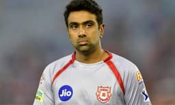 വാര്‍ണറെ ട്രോളി അശ്വന്‍ , ‘തമാശ’ തെറ്റിദ്ധരിച്ചു ; ‘വളർത്തു ദോഷ’മെന്ന് കുറ്റപ്പെടുത്തി ആരാധകൻ