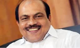 കള്ളപ്പണം വെളുപ്പിക്കല്‍ ഇബ്രാഹിം കുഞ്ഞിന്‌ എന്‍ഫോഴ്‌സ്മെന്റ്‌ നോട്ടീസ്‌